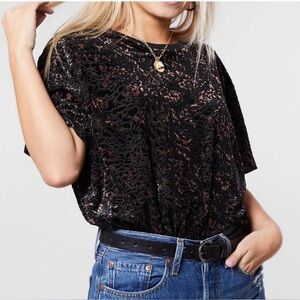 We the Free Free People Teddy Burnout Velvet Tee Size Medium Cheetah Black Combo